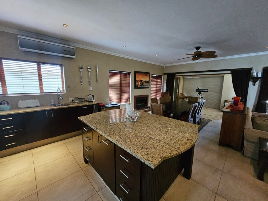 4 Bedroom Property for Sale in Club Milos Estate Free State